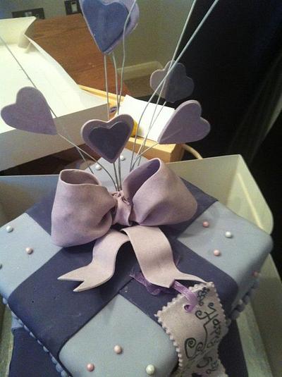 present cake - Cake by Rachel Oneil