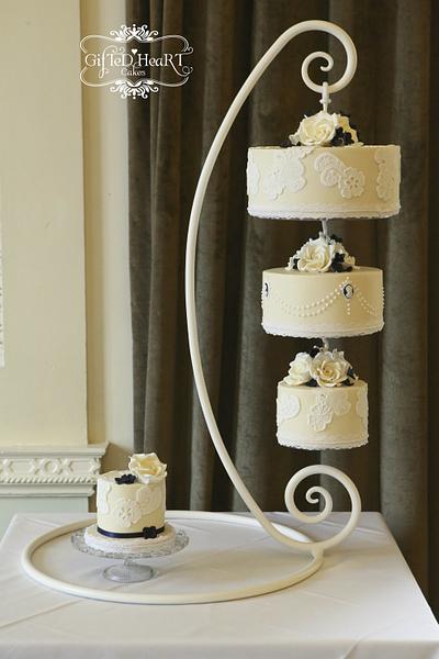 Hanging wedding cake - Steffan and Leonie - Cake by Emma Waddington - Gifted Heart Cakes