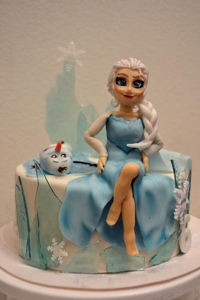 Elsa from Frozen - Cake by Stheavenstreet