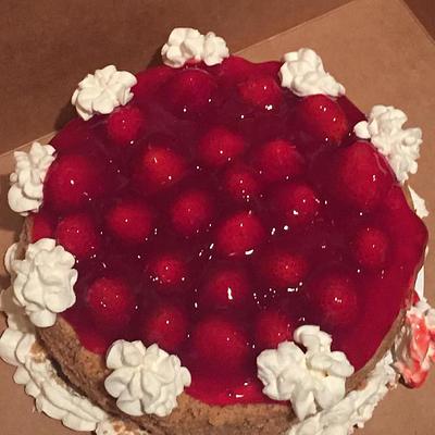 Strawberry Cheesecake - Cake by givethemcake