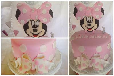 Mickey and Minnie Mouse - Cake by Chantelle's Cake Creations