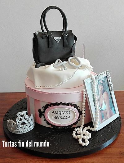 Elegancia !! - Cake by Tortasfindelmundo