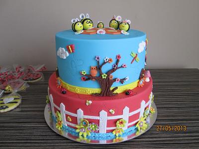 BuzzBee Cake - Cake by sansil (Silviya Mihailova)