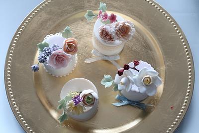 Dainty mini cake favors - Cake by Jackie Florendo