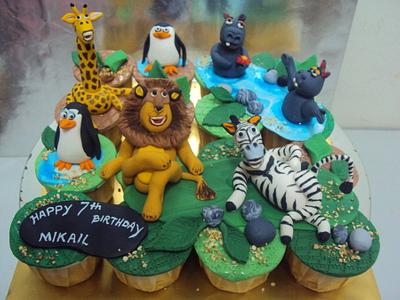 Madagascar Theme Cupcakes - Cake by Letchumi Sekaran