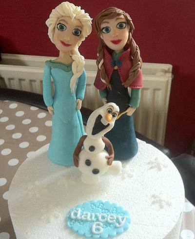 Frozen princess 2  - Cake by silversparkle
