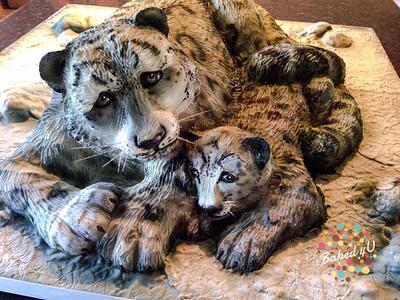 Snow Leopard and Cub - Cake by Baked4U
