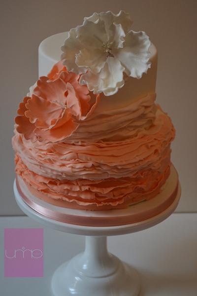 Peach Ombré Ruffle cake - Cake by Daba1