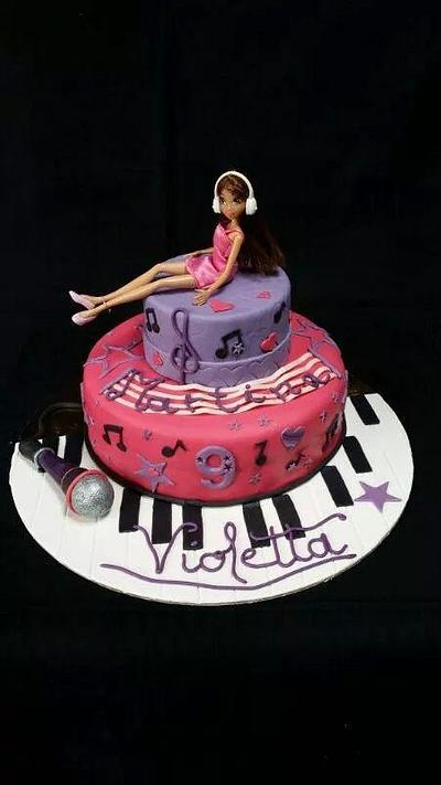 Violetta - Cake by Rosalba Pirrone