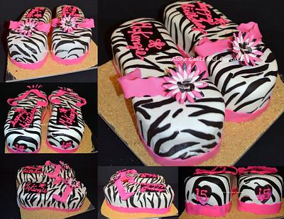 Zebra slippers - Cake by Sarah Scott