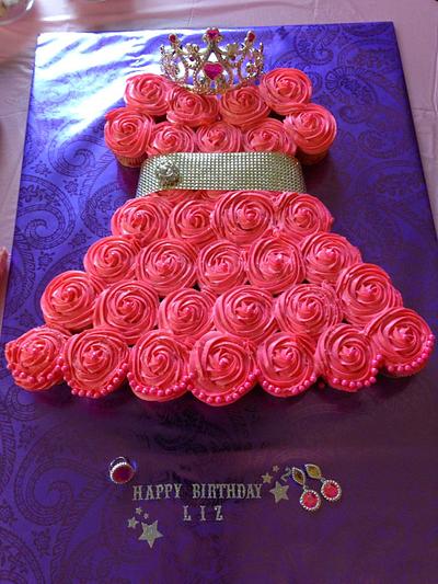 Princess cupcake dress - Cake by Tami