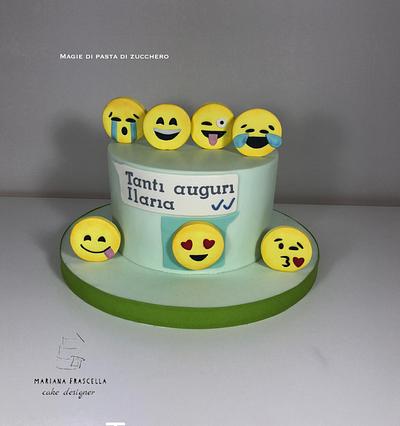 Emoji cake - Cake by Mariana Frascella