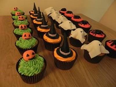 Halloween cupcakes - Cake by Iced Gem's and Rolo's