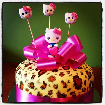 Hello Kitty - Cake by 2cute2biteMe(Ozge Bozkurt)