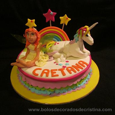 Faries and Unicorns  - Cake by Cristina Arévalo- The Art Cake Experience