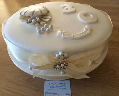 Pearl wedding anniversary cake - Cake by Dee...licious!! Cakes and cupcakes for all occasions 