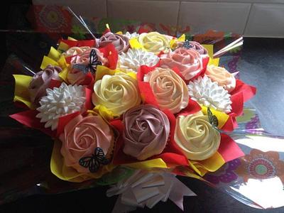 Cupcake Bouquet - Cake by Nicole Culliford