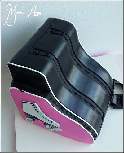 Skate bag - Cake by Maira Liboa