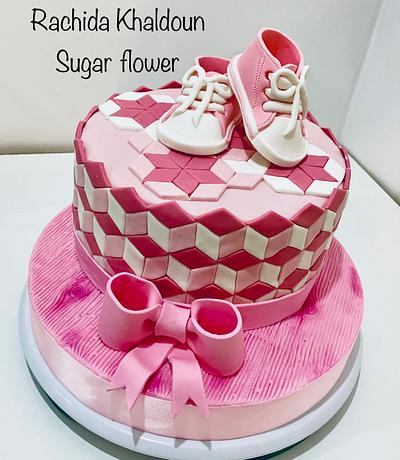 Baby shoes - Cake by Rachida sugar flower 