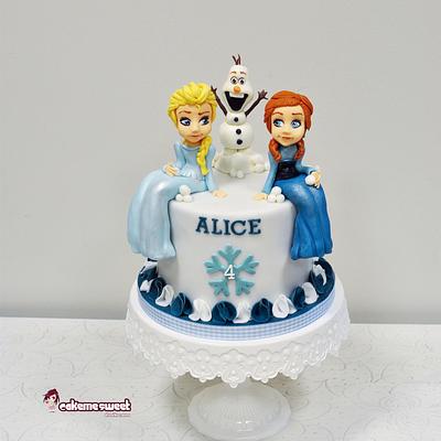 Frozen cake - Cake by Naike Lanza