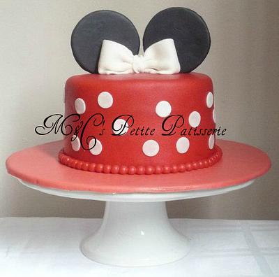 Minnie Mouse cake - Cake by M&C's Petite Pâtisserie