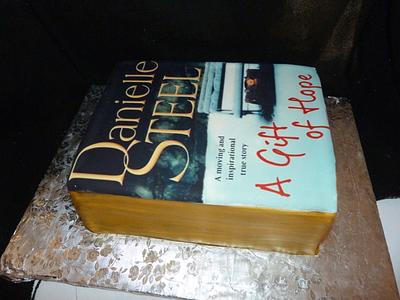 Novel Cake - Cake by kiki