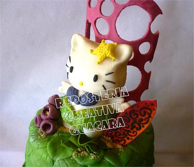 Hello Kitty in the Beach - Cake by Yusleimy