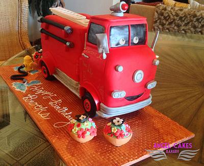 Big Red Fire Engine - Cake by Angel Cakes