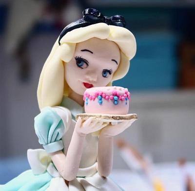Alice in Wonderland Cake Topper - Cake by Jackie Florendo