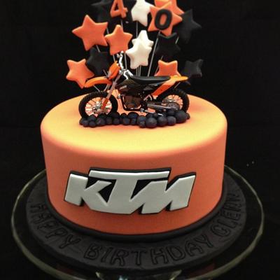 KTM motorbike cake - Cake by cjsweettreats