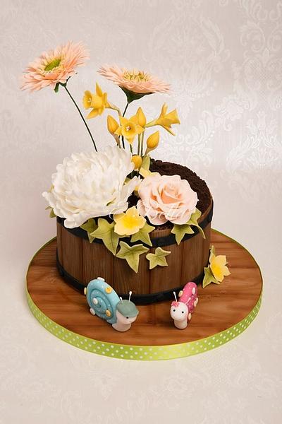 Flower Planter Cake  - Cake by EBella