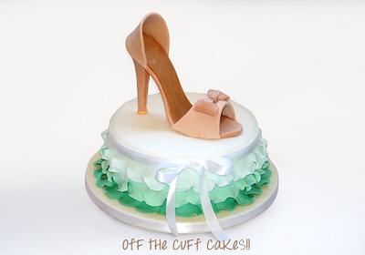 Shoe cake - Cake by OfF ThE CuFf CaKeS!!