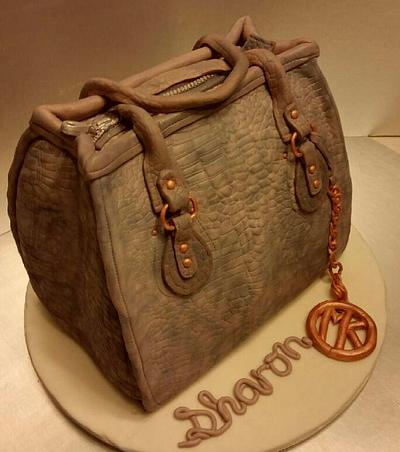 A new handbag makes everything better! - Cake by Barbara