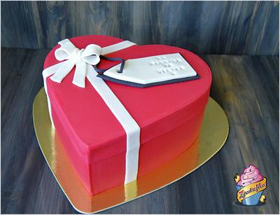 Heart box cake  - Cake by zjedzma