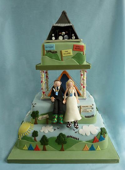 Glastonbury Festival Wedding Cake - Cake by Sandra Monger