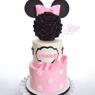 Minnie Mouse Cake - Cake by Jolirose Cake Shop