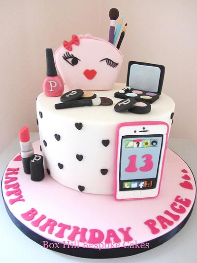 Make up & Phone Cake - Cake by Nor
