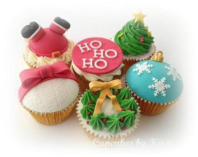 Christmas cuppies  - Cake by Kirsty 