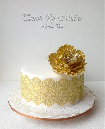 Touch of Midas - Cake by Joonie Tan