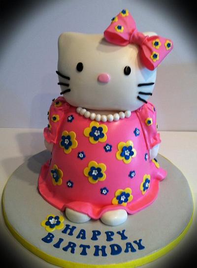 Hello kitty - Cake by Skmaestas
