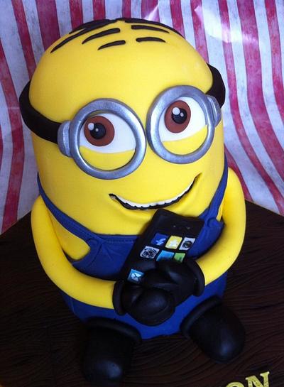 Minion cake - Cake by Extreme Bakeover