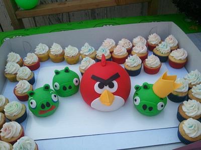 Angry Birds - Cake by Sandy 