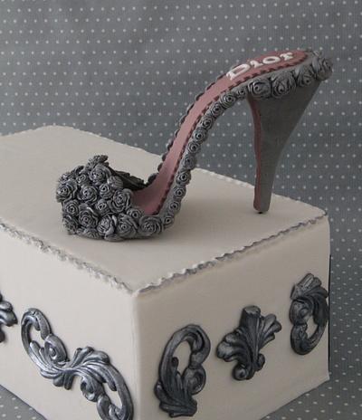 Roses shoe - Cake by THE CAKE PROJECT MADRID