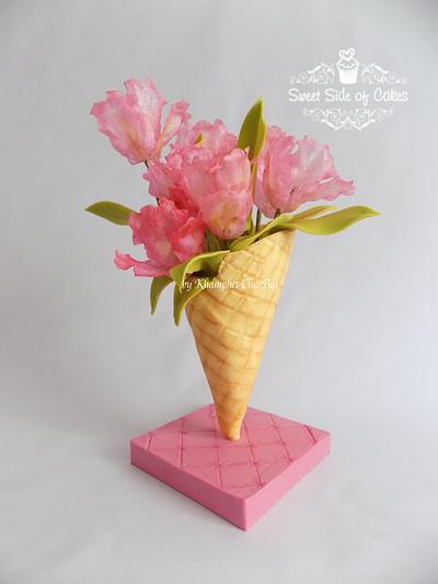 Ice Cream Parrot Tulips @Sugarflowers & Cakes in Bloom Collaboration - Cake by Sweet Side of Cakes by Khamphet 
