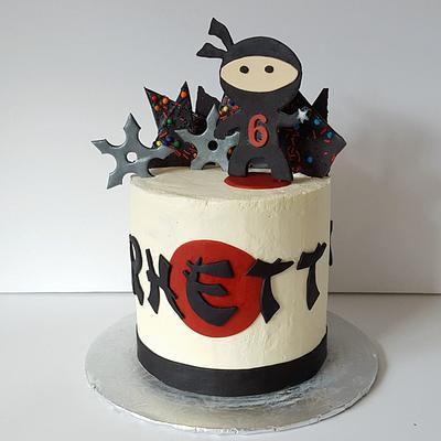 Ninja Star cake - Cake by KathyBoogaCakes