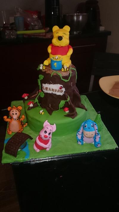 winnie l'ourson et ses amis - Cake by sidalia