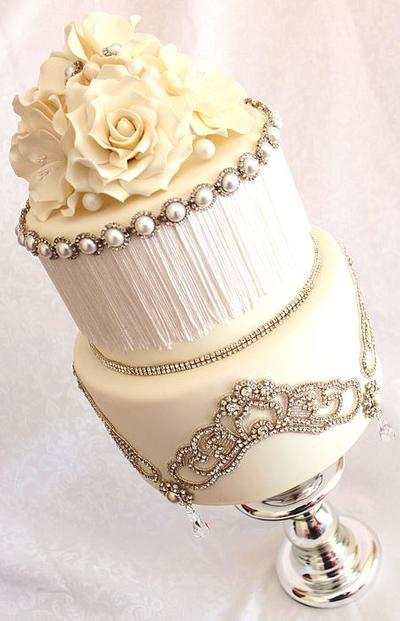 vintage bling a ding - Cake by Tina