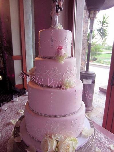 Romantic Pink - Cake by Susie Villa-Soria