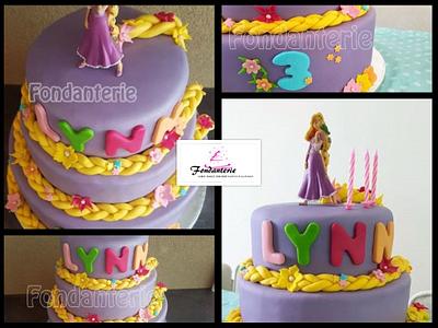 Rapunzel cake - Cake by Fondanterie