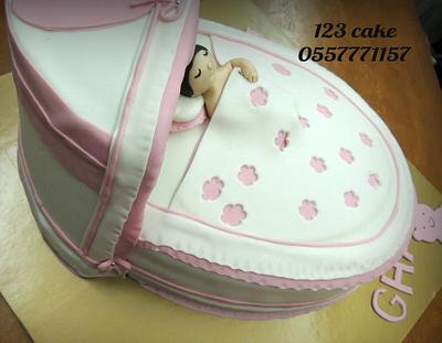 baby bassinet cake - Cake by Hiyam Smady